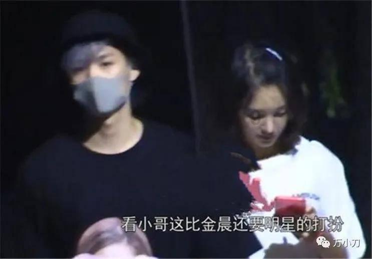 华夏银行长春九台路支行开展“送春联 入社区 金融知识进万家”主题党日活动